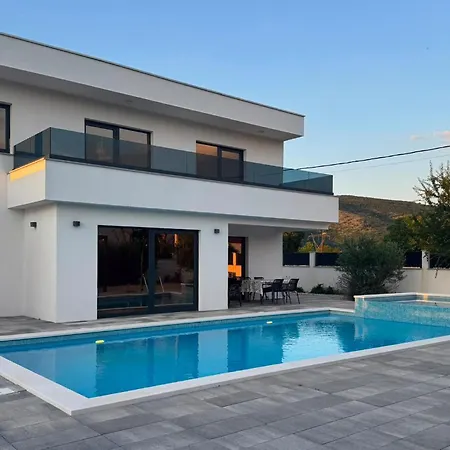 Holiday home Cozy In *